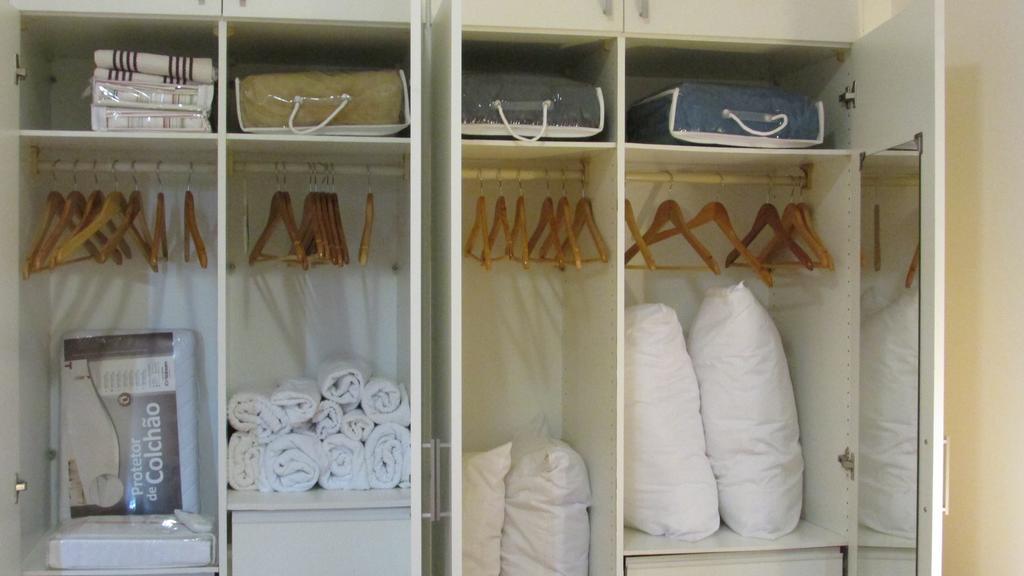 Lindo Apto No Barrabela, Todo Equipado, Com Arcondicionados Split Novos No Quarto E Na Sala, Limpissimo, Cheiroso, Novinho, Condominio Em Frente A Praia, Com Piscina Aquecida, Sauna, Quadra, Academia, Lavanderia, Salao De Beleza, Restaurantes, Mercad Rio de Janeiro Phòng bức ảnh