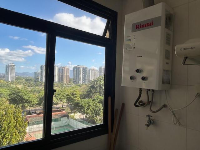 Lindo Apto No Barrabela, Todo Equipado, Com Arcondicionados Split Novos No Quarto E Na Sala, Limpissimo, Cheiroso, Novinho, Condominio Em Frente A Praia, Com Piscina Aquecida, Sauna, Quadra, Academia, Lavanderia, Salao De Beleza, Restaurantes, Mercad Rio de Janeiro Ngoại thất bức ảnh